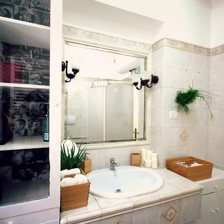 Italian Suites Vatican *