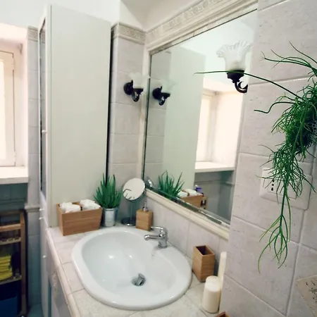 Italian Suites Vatican *